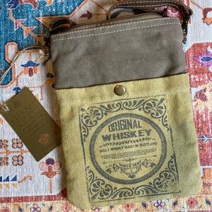 CLEA RAY CROSSBODY BAG